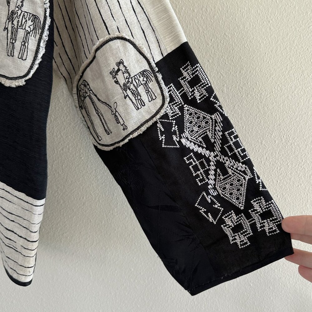 Chico's Silk and Linen Blend Patchwork Art to Wear Jacket, Black Cream, Large - Picture 5 of 11